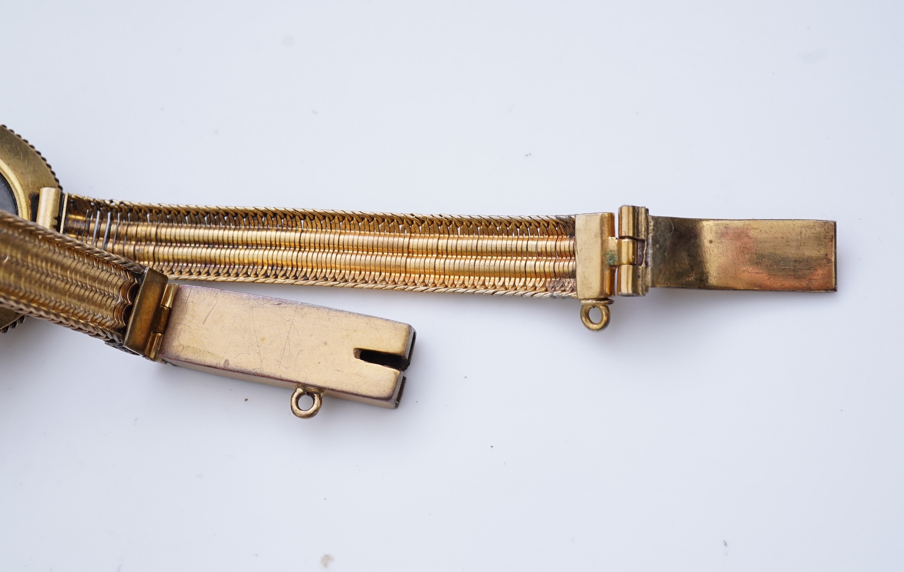 A garnet bracelet, second half 19th century
